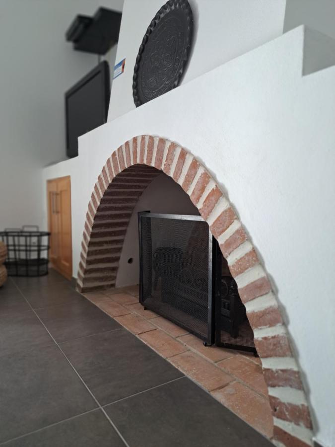 Villa Caballero Alfundao ภายนอก รูปภาพ
