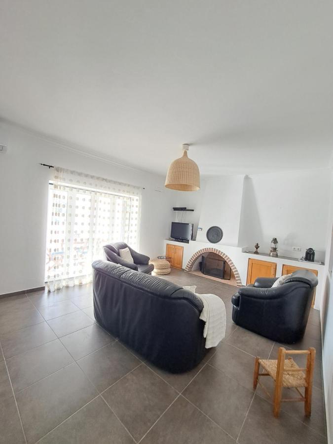 Villa Caballero Alfundao ภายนอก รูปภาพ